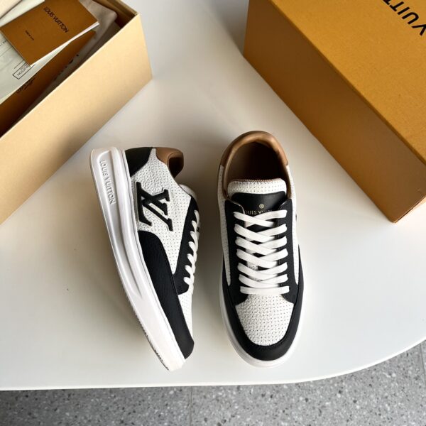 Louis Vuitton Fashionable New Men's Cowhide Leather Sports Shoes - Image 3