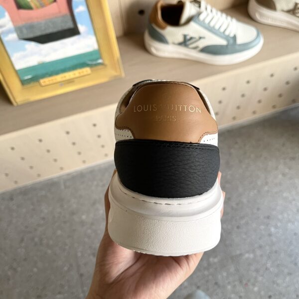 Louis Vuitton Fashionable New Men's Cowhide Leather Sports Shoes - Image 8