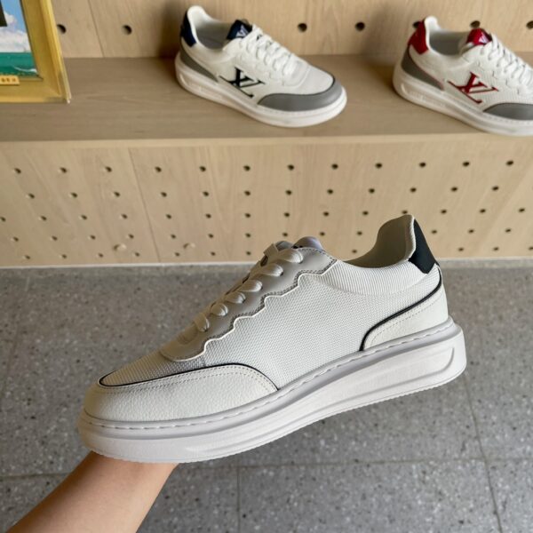 Louis Vuitton Beverly Hills Men's Classic Casual Sneakers - Image 7