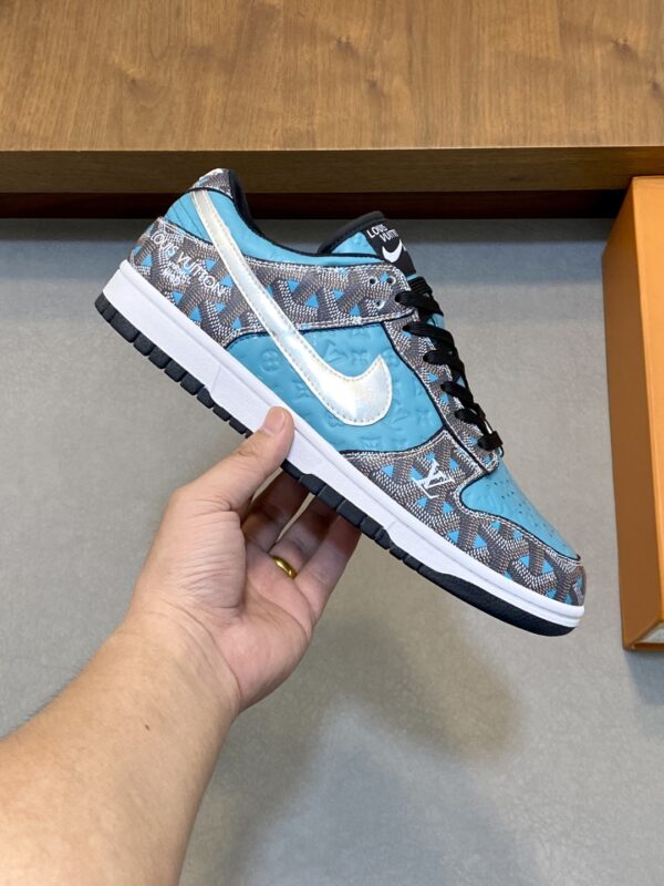 Louis Vuitton X Nike Low Cut Casual Sports Shoes - Image 4