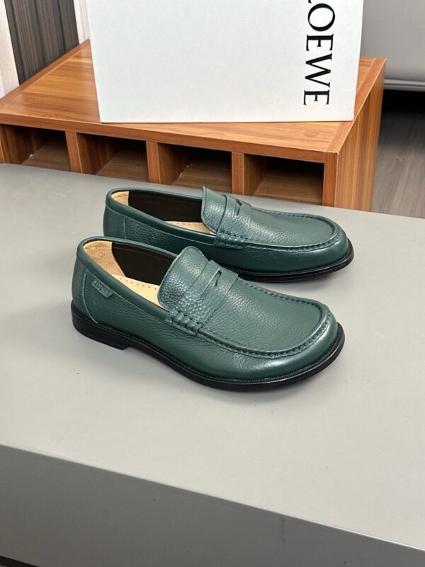 Loewe Fashionable High Quality Men's Cowhide Casual Loafers - Image 4