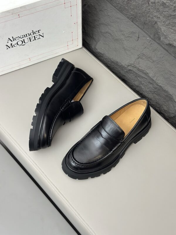 Alexander McQueen New Men's Derby Cowhide Leather Shoes - Image 3