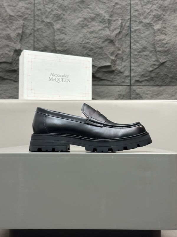 Alexander McQueen New Men's Derby Cowhide Leather Shoes - Image 4