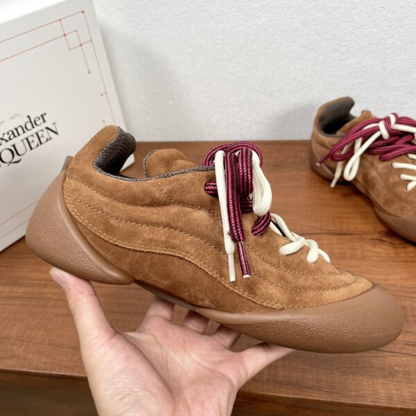 Alexander McQueen Couple's Flexion Suede Leather Sneakers - Image 4