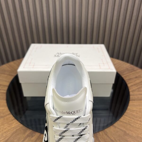 Alexander McQueen High Quality Classic Cowhide White Shoes - Image 7