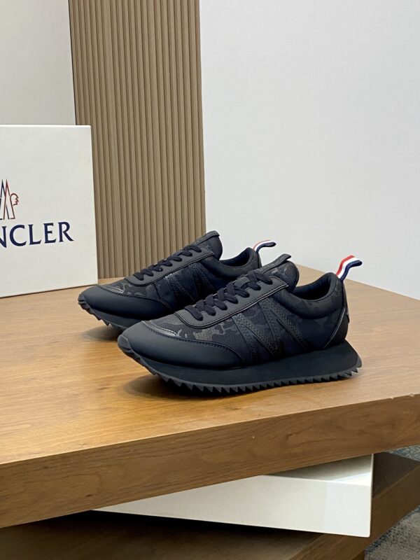 Moncler Men's Breathable Mesh Sports Shoes