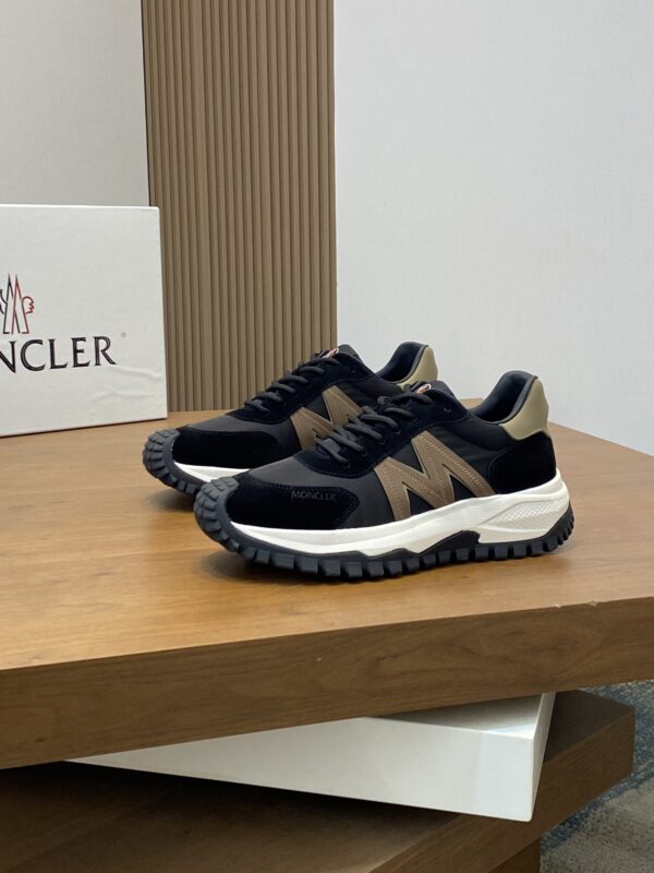 Moncler Men's High Quality Cowhide Leather Sports Shoes