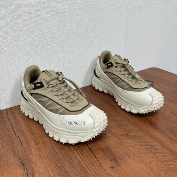 Moncler Trailgrip GTX Tear Resistant Fabric Casual Sports Shoes - Image 3