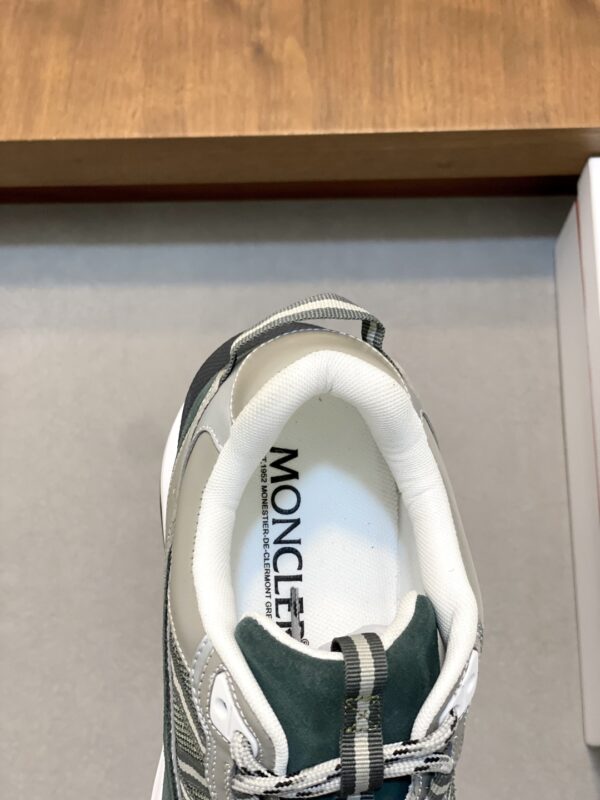 Moncler Men's New Cowhide Leather Casual Sports Shoes - Image 7