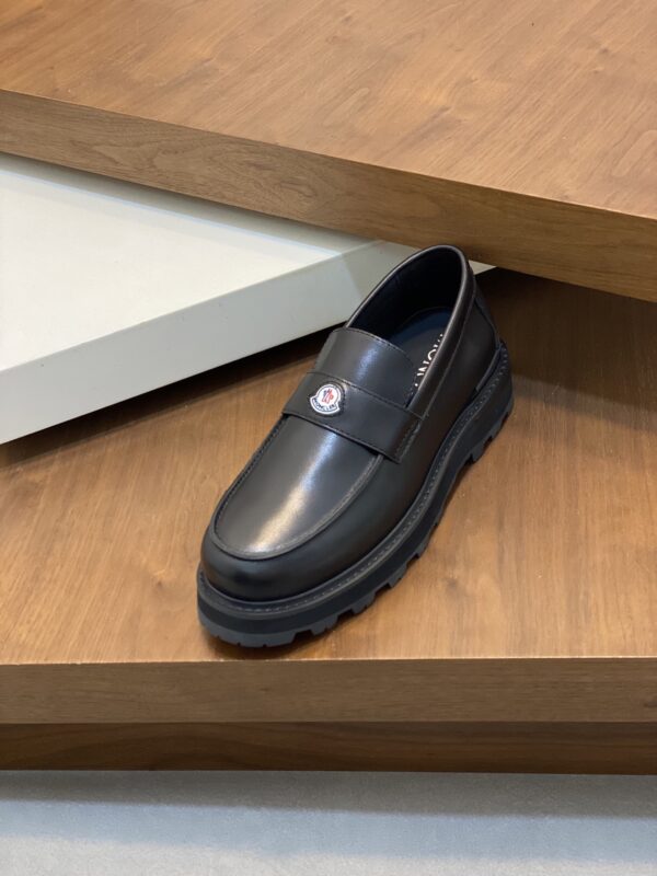 Moncler Fashionable Casual Cowhide Leather Low Top Loafers - Image 6