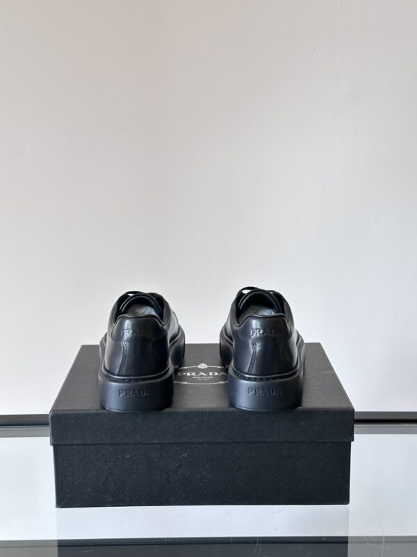 Prada New Men's Cowhide Leather Lace Up Flat Sneakers - Image 8