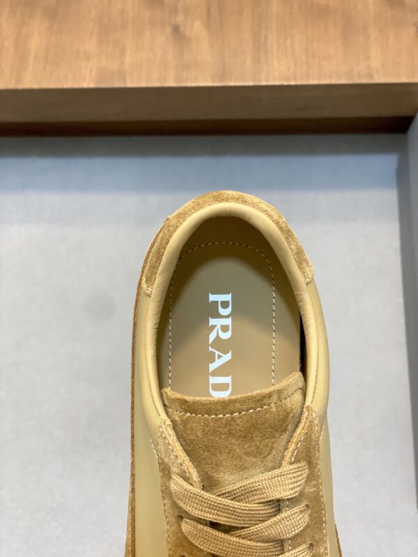 Prada New Men's High End Cowhide Leather Sports Shoes - Image 7