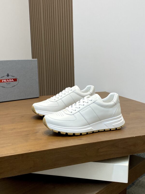 Prada 2025 New Men's High End Cowhide Leather Sports Shoes
