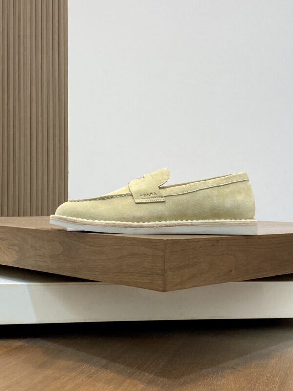 Prada New Men's Suede Cowhide Leather Loafers - Image 3