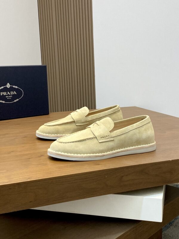 Prada New Men's Suede Cowhide Leather Loafers