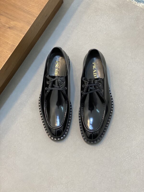 Prada Men's Business Cowhide Leather Dress Shoes - Image 2