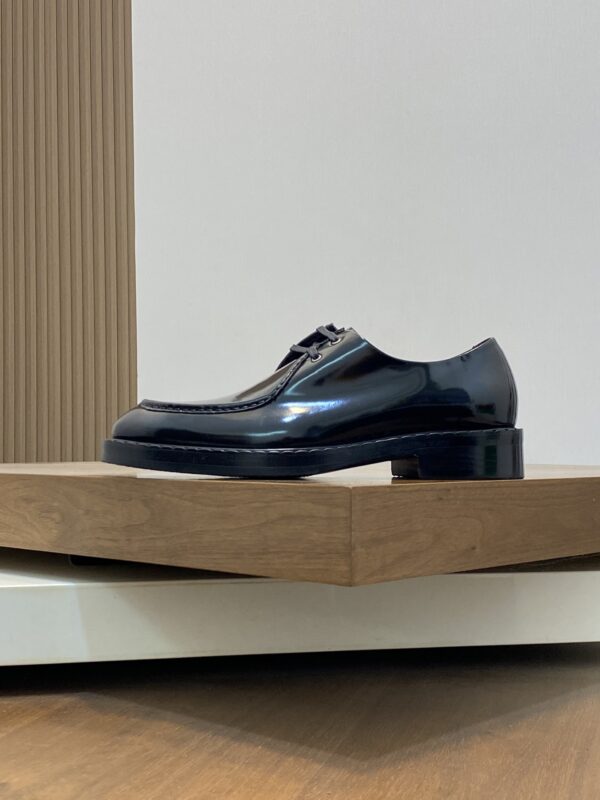 Prada Men's Business Cowhide Leather Dress Shoes - Image 3