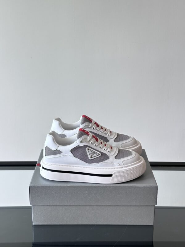 Prada New Men's Thick Soled Casual Sports Shoes - Image 2