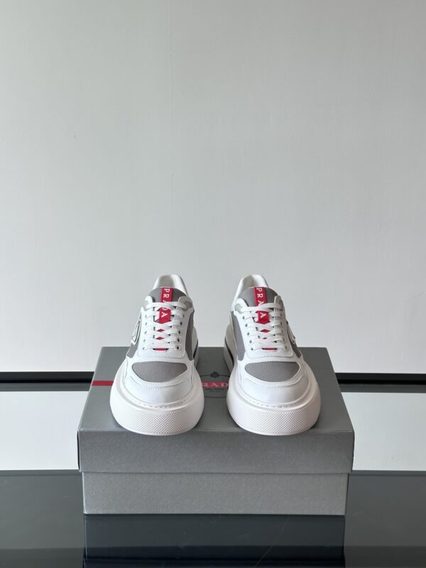 Prada New Men's Thick Soled Casual Sports Shoes - Image 3
