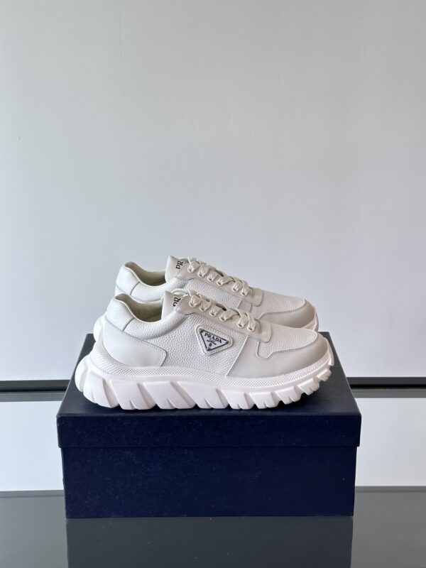 Prada New Good Quality Calf Leather Casual Sports Shoes - Image 2