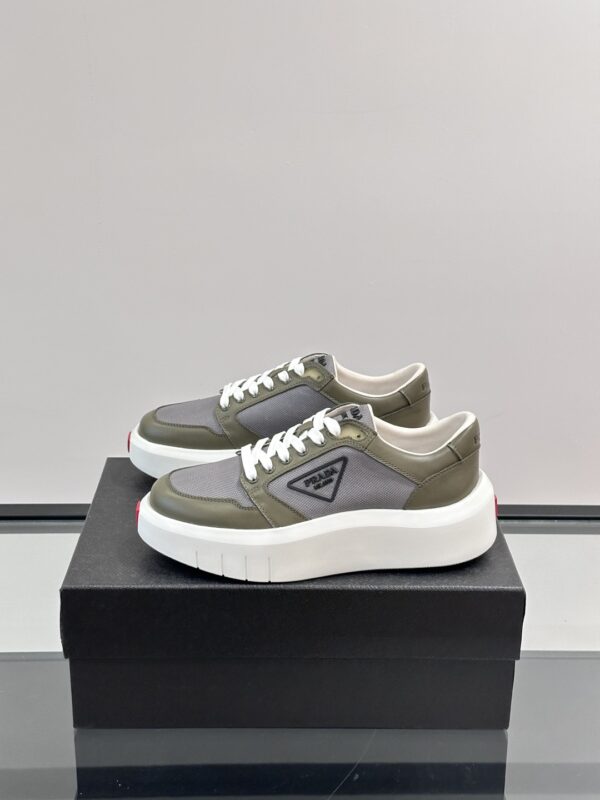 Prada Men's New Soft Cowhide Leather Casual Sports Shoes - Image 4