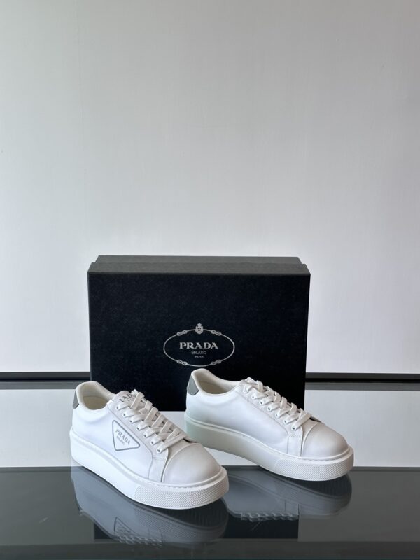 Prada New Men's Low Cut Lace Up Casual Sports Shoes