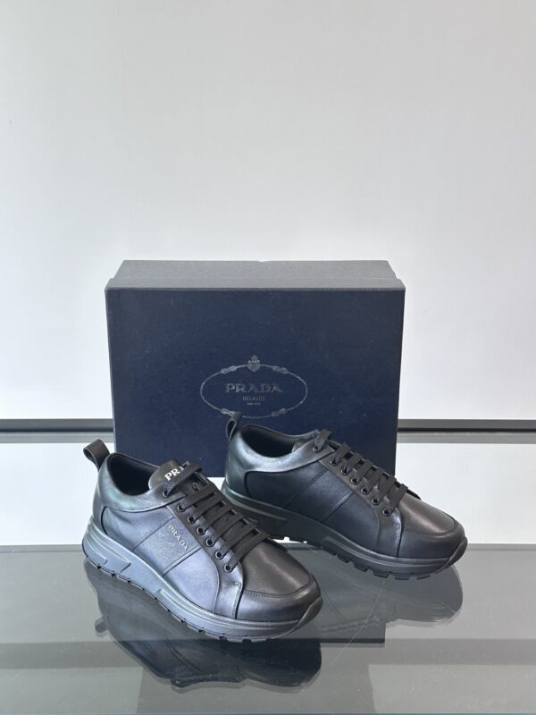 Prada Men's Fashionable Calf Leather Casual Sports Shoes