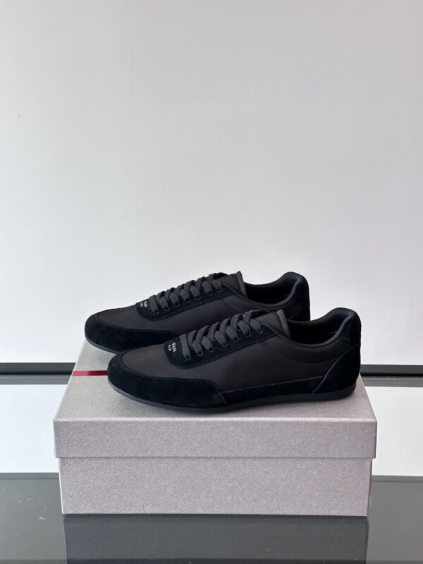 Prada Spring And Summer New Men's High End Sports Shoes - Image 4