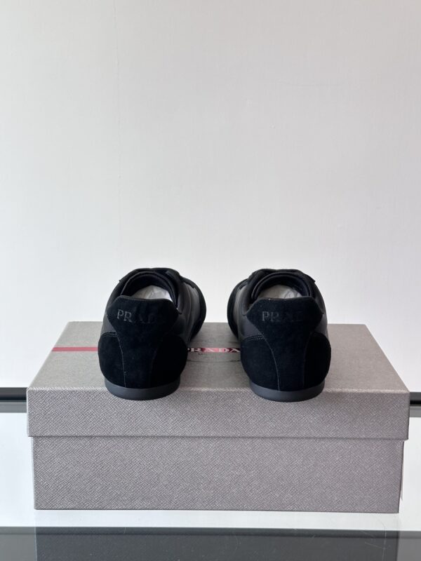 Prada Spring And Summer New Men's High End Sports Shoes - Image 7