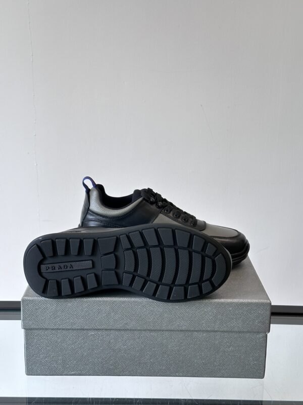 Prada Spring And Summer New Men's Casual Sports Shoes - Image 9
