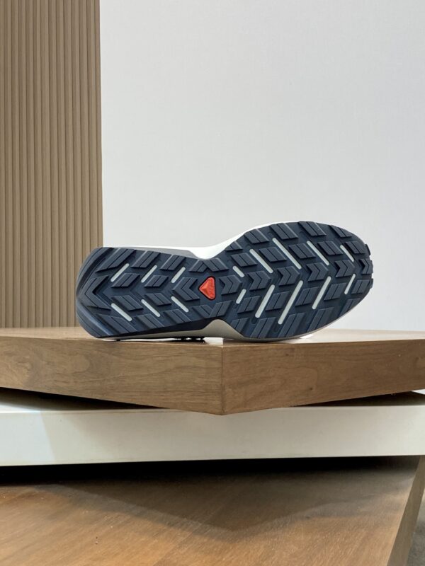 Salomon ACS Pro Advanced Low Cut Casual Sneakers - Image 9