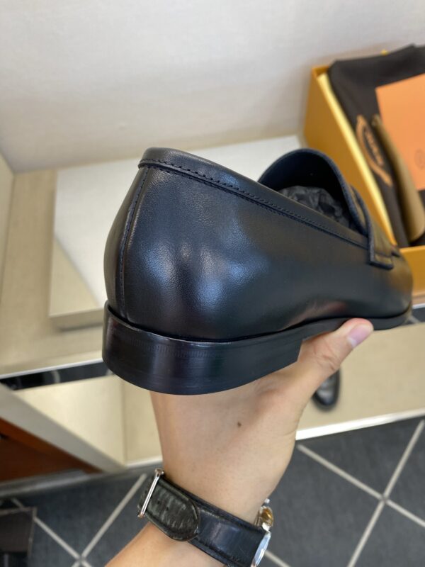 Tod's Runway Style Cowhide Leather Casual Derby Shoes - Image 8