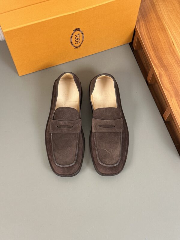 Tod's New Men's Suede Calf Leather Casual Loafers - Image 2