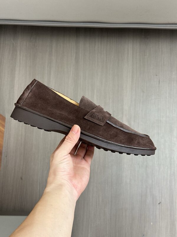 Tod's New Men's Suede Calf Leather Casual Loafers - Image 5