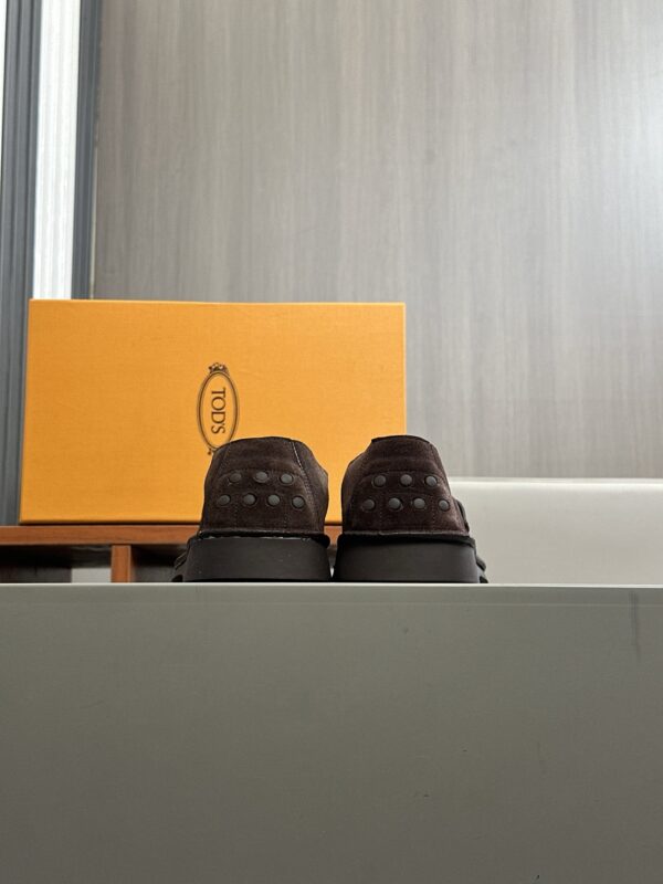 Tod's New Men's Suede Calf Leather Casual Loafers - Image 7