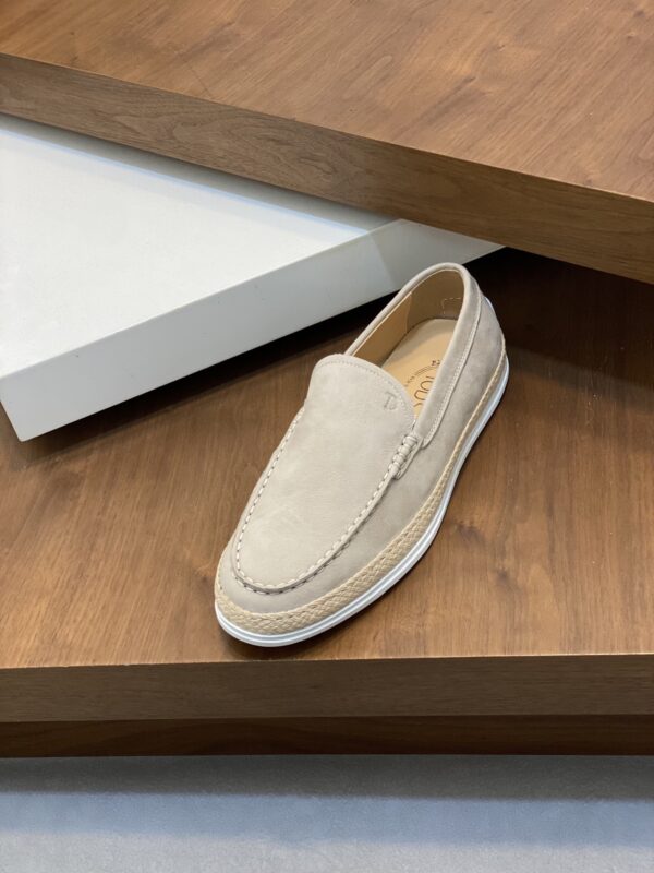 Tod's New Men's Suede Leather And Grain Calf Leather Loafers - Image 6
