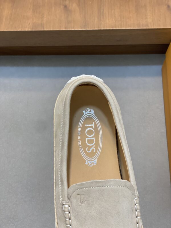 Tod's New Men's Suede Leather And Grain Calf Leather Loafers - Image 7