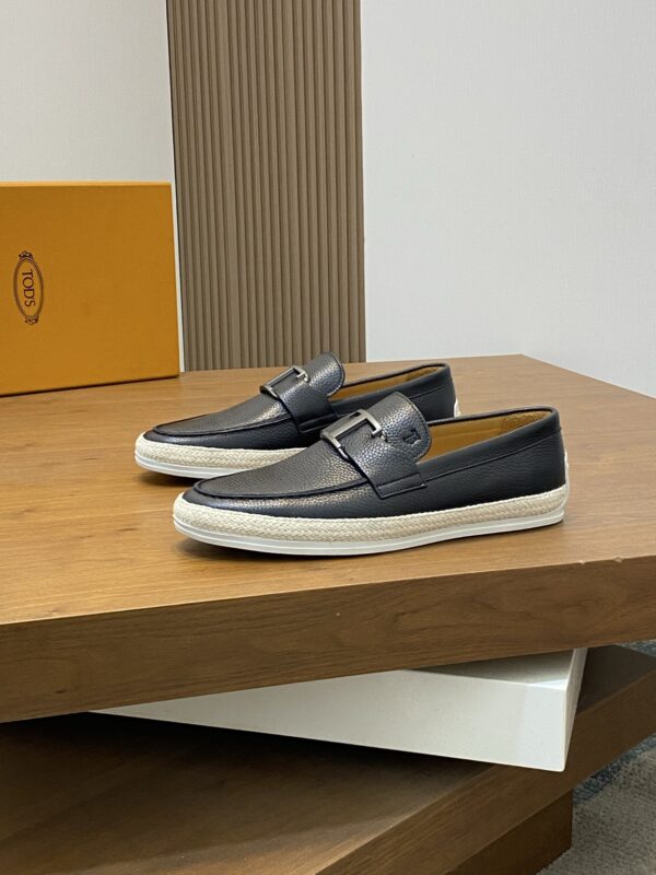 Tod's High Quality Men's Grain Cowhide Leather Casual Loafers