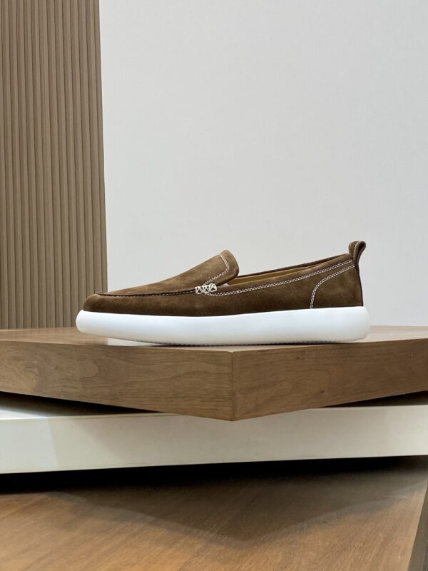 Tod's Suede Cowhide Leather One Foot Casual Sports Shoes - Image 3