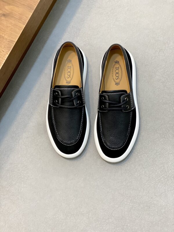 Tod's Men's Suede Leather And Cowhide Leather One Foot Casual Sports Shoes - Image 2