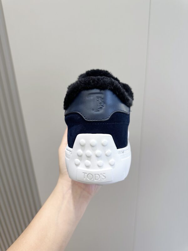 Tod's Suede Leather Wool Lining Casual Sports Shoes - Image 6
