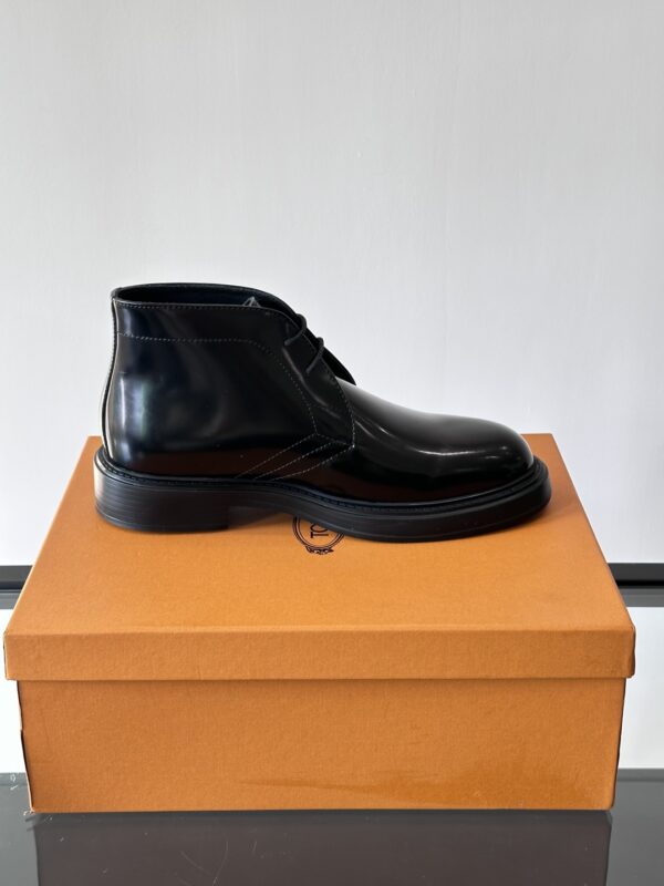 Tod's New Autumn And Winter Men's Cowhide Leather Lace Up Boots - Image 6