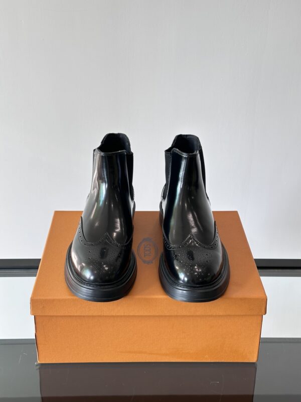 Tod's New Autumn And Winter Calf Leather Men's Boots - Image 3