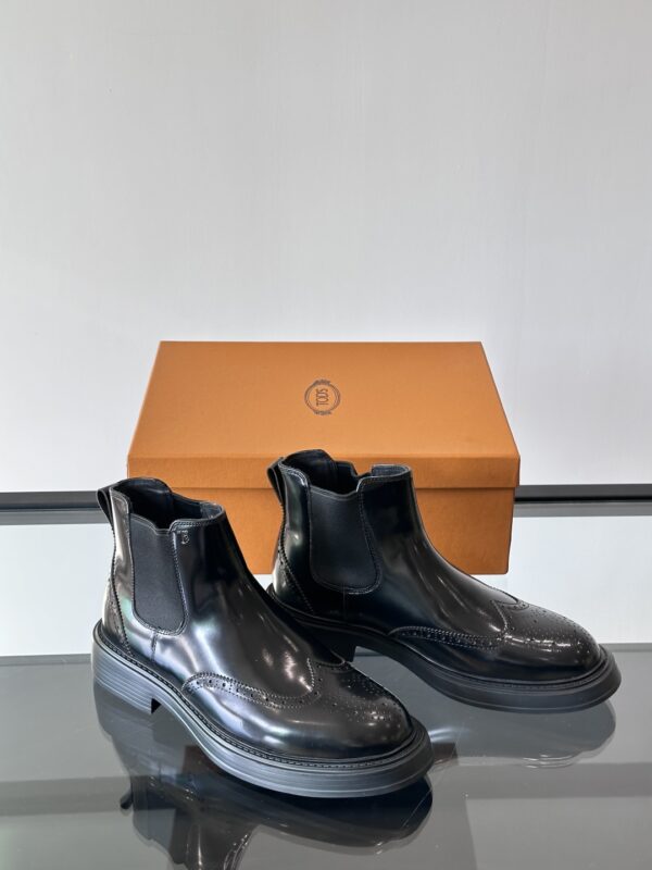 Tod's New Autumn And Winter Calf Leather Men's Boots