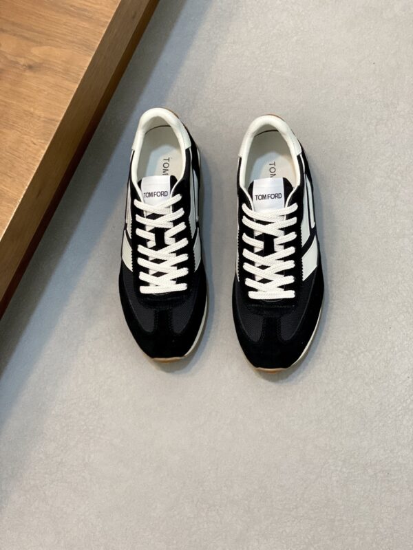 Tom Ford Men's Minimalist Low Cut Casual Board Shoes - Image 2
