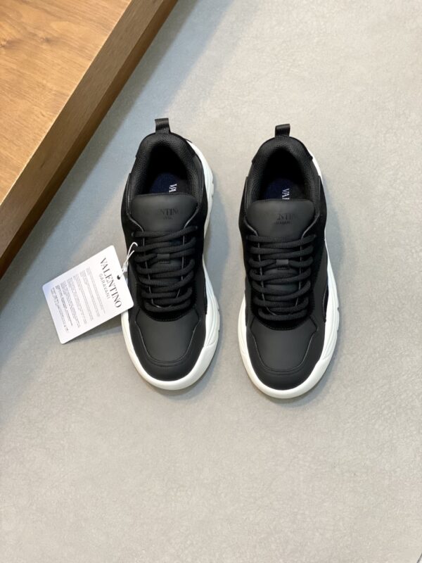 Valentino Onestud Series Men's Sheepskin Casual Sports Shoes - Image 2