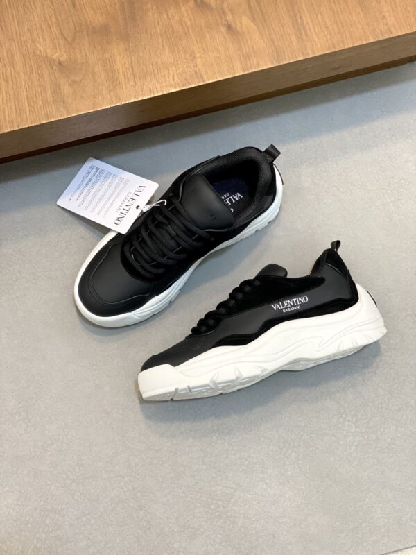 Valentino Onestud Series Men's Sheepskin Casual Sports Shoes - Image 5