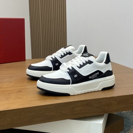 Valentino Onestud Series Couple's Sheepskin Casual Sports Shoes