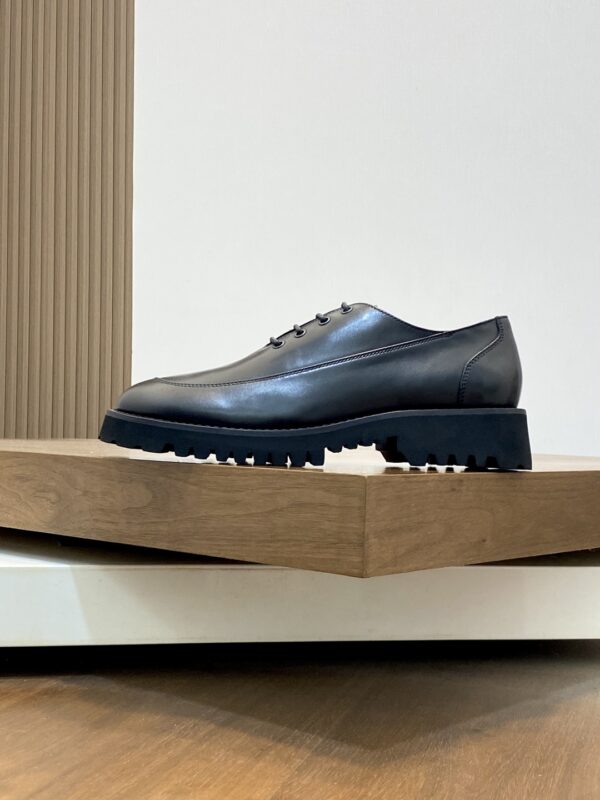 Valentino High Quality Cowhide Leather Casual Formal Shoes - Image 3