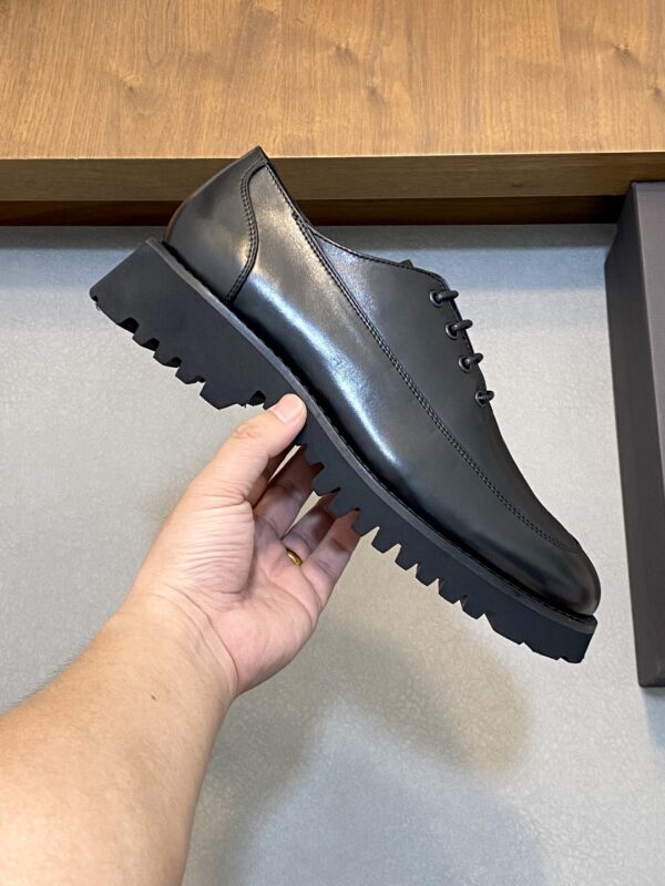 Valentino High Quality Cowhide Leather Casual Formal Shoes - Image 4